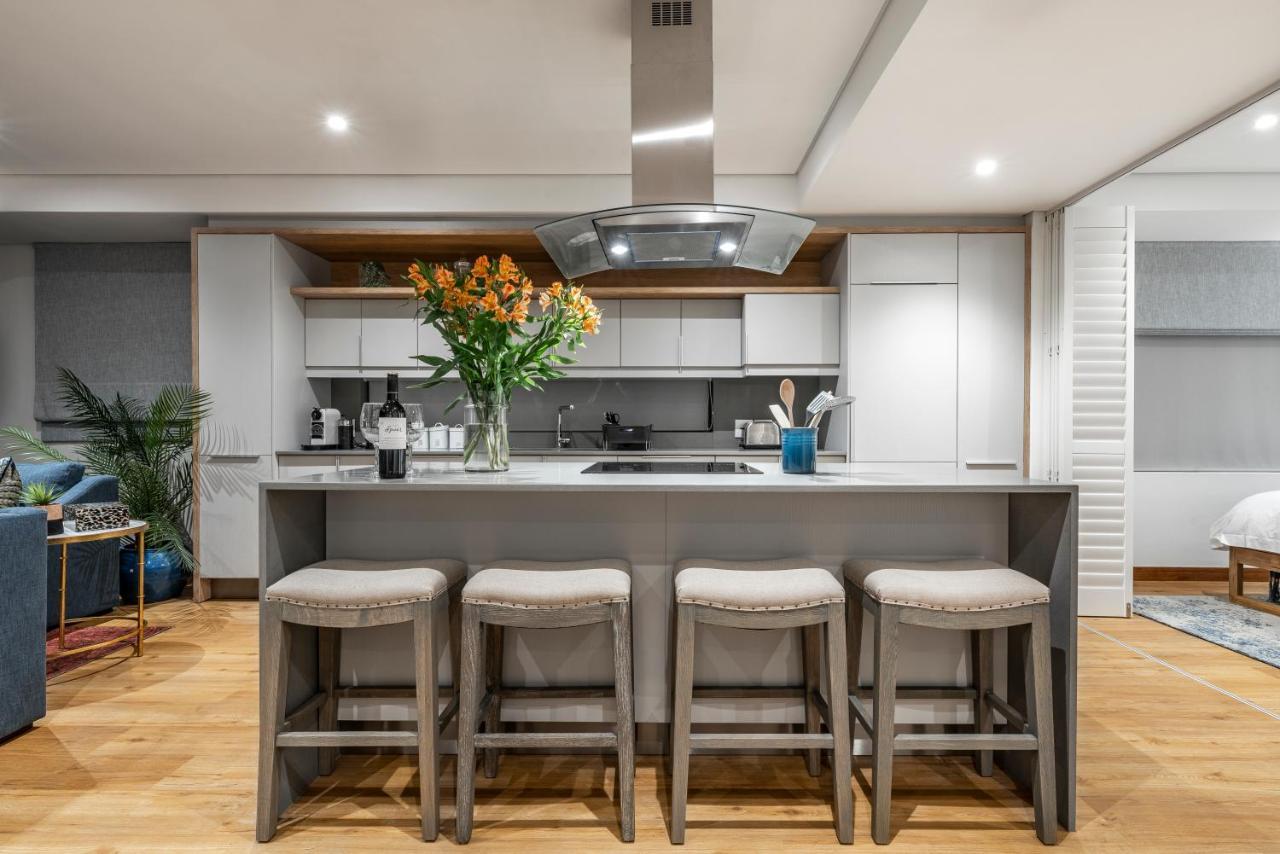 17 Marine, 2 Bedroom Sea-Facing Apt101 Hermanus Zewnętrze zdjęcie